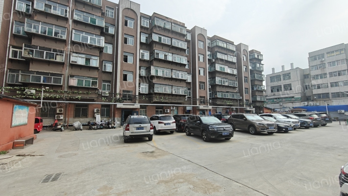 金晶大道东一街外景图