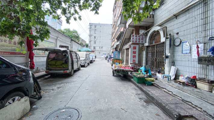 张家村小区外景图