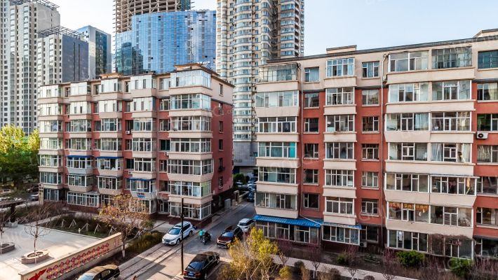 电力二小区外景图