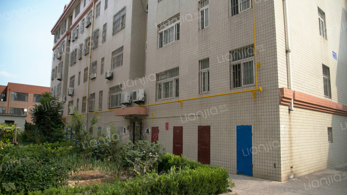 盛世家园小区外景图