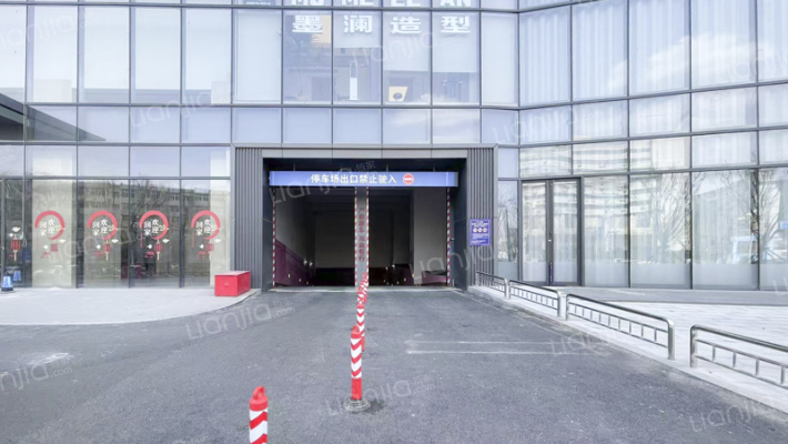 太原吾悦广场外景图