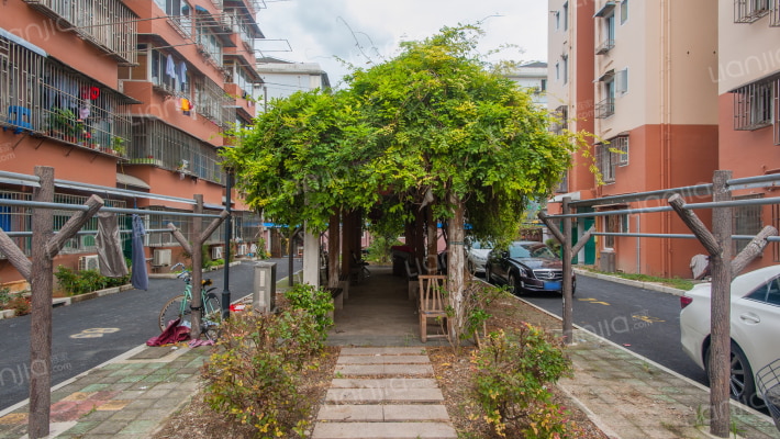 芳华路229弄外景图