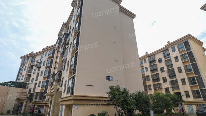 江西有色地质测试研究院宿舍外景图