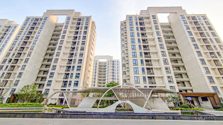 康泾铭苑外景图