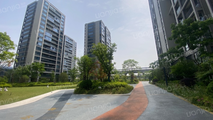 泰悦银座外景图