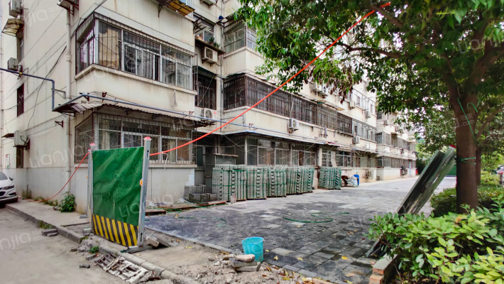 太华纺织有限公司家属院外景图