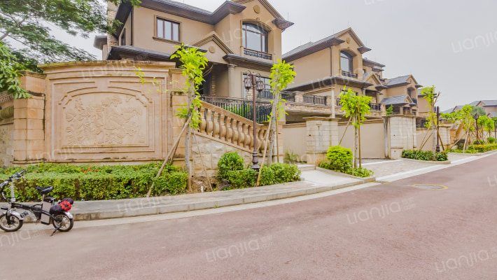 茵悦湖畔外景图