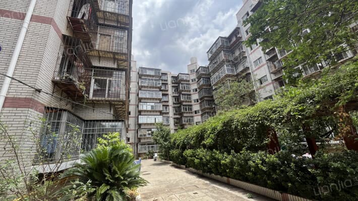 邮运小区外景图