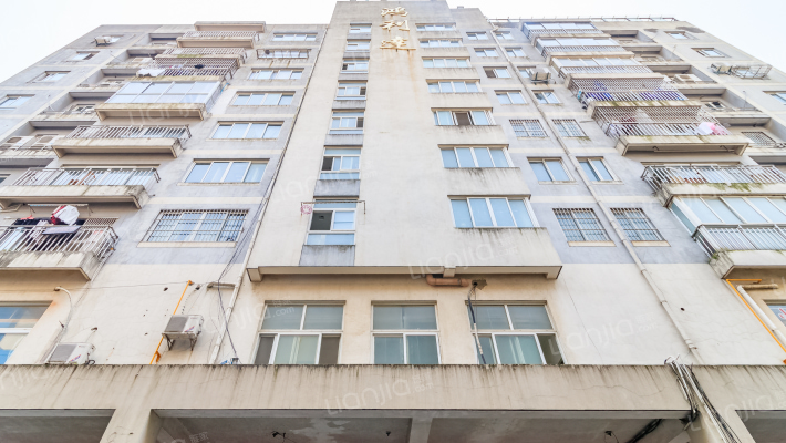 鸿利达大厦外景图