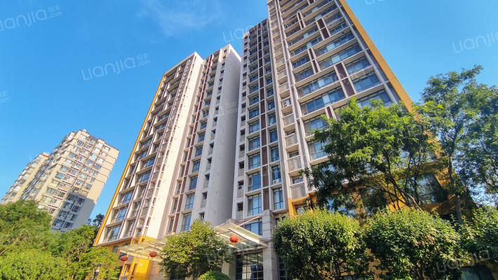 富力城E区外景图