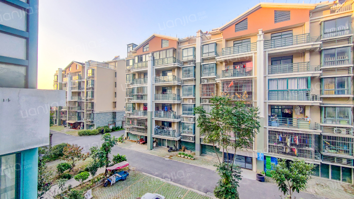 紫荆家园外景图