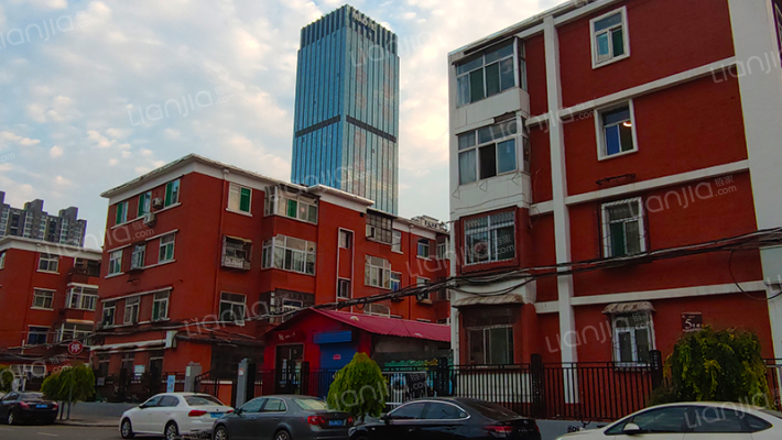 电建二小区外景图