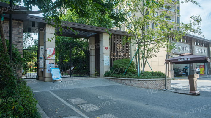 望湖公馆外景图