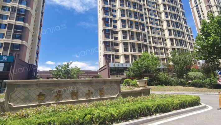 白果树小区外景图