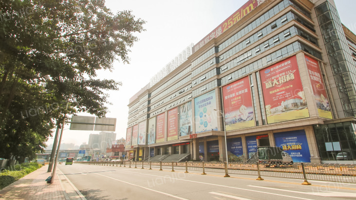 富元克拉小镇外景图