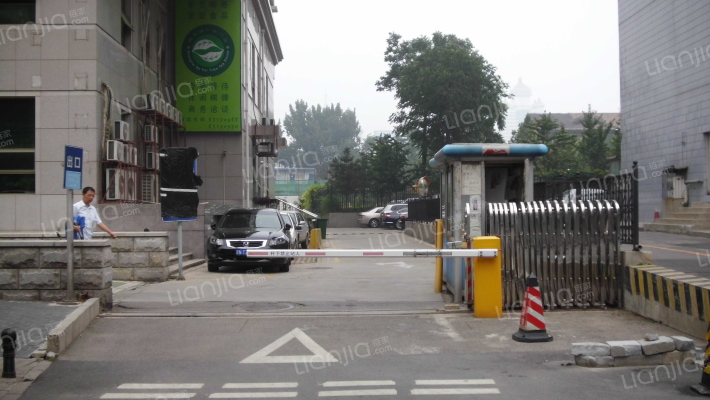 广安门内大街外景图