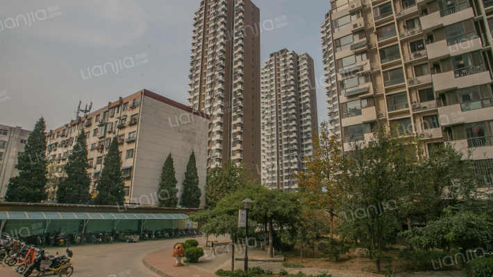 中央峰景一期外景图