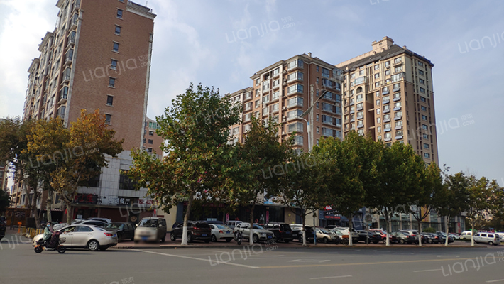 杰座欧洲城外景图