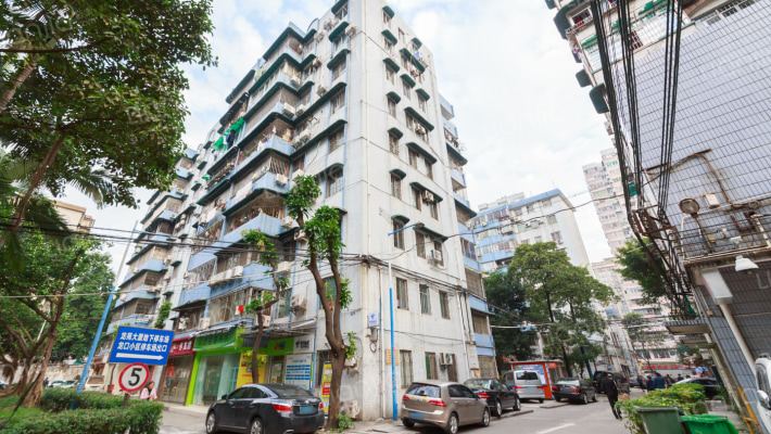 龙口小区外景图