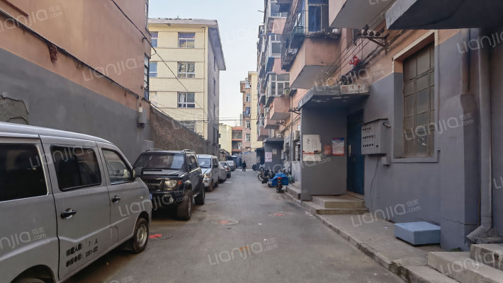 纺织苑西区外景图