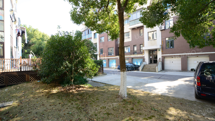 东丰林居外景图