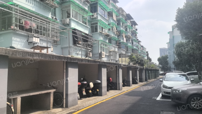 化纤新村外景图