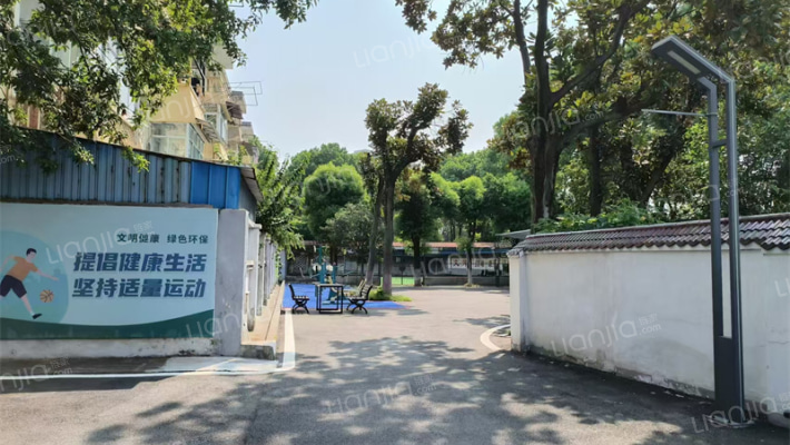 军干小区外景图