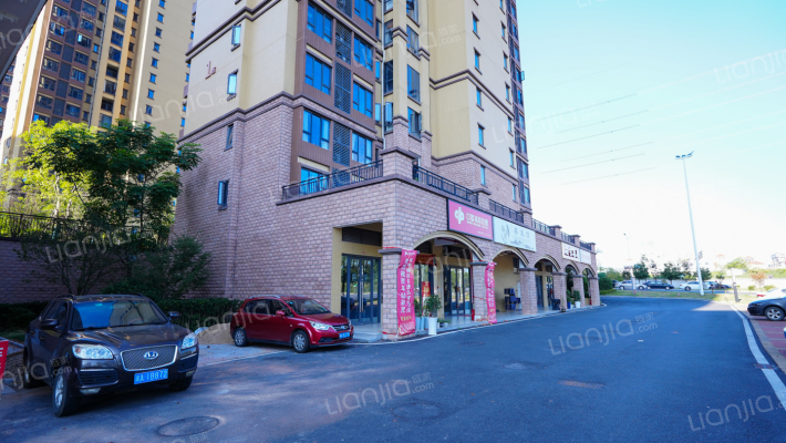 中建亮月湖澜苑外景图