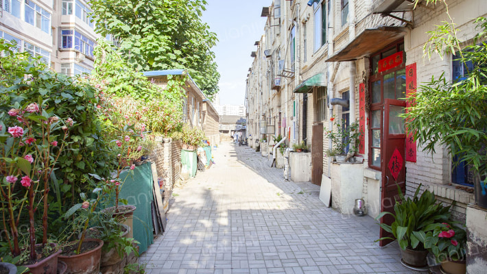 太变东宿舍外景图