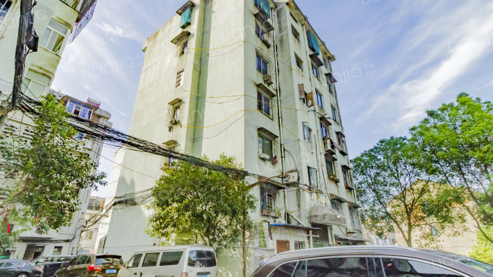 东方住房外景图