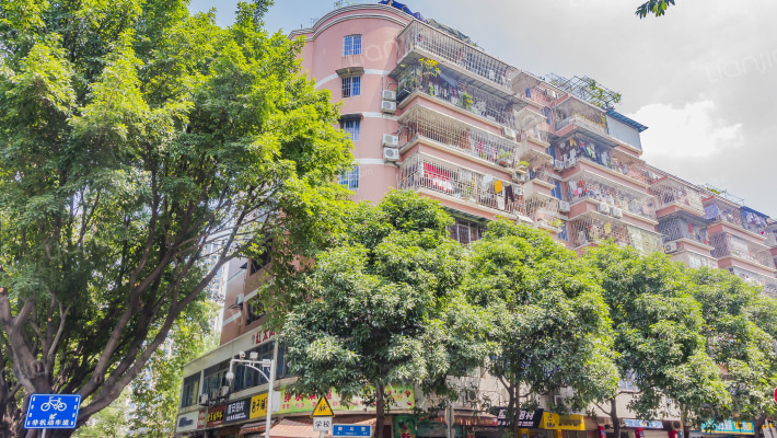 浦东小区外景图