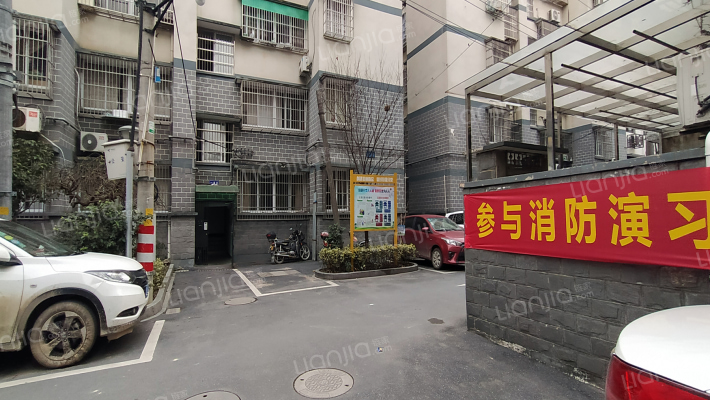 桥南新村外景图