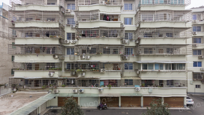 国公花苑外景图