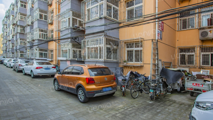 康宁街社区外景图