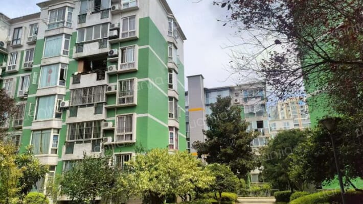 新和香城学府外景图