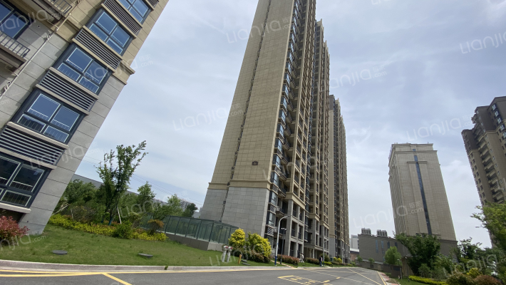 龙泰花园外景图