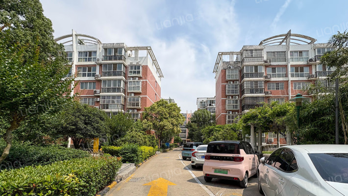 置地广场南苑一期外景图