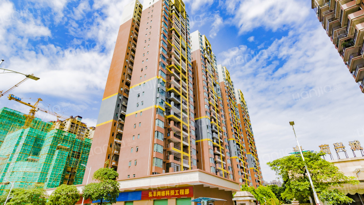 荷兴城市花园外景图