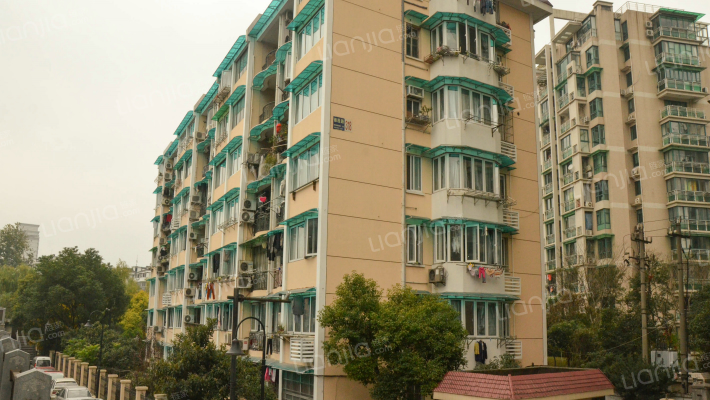 德胜路318号外景图