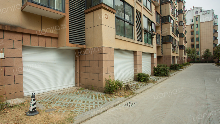 东方豪庭外景图