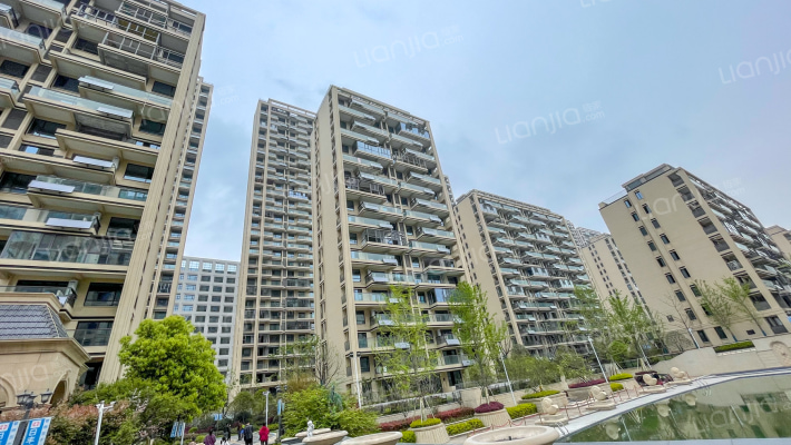 同昇玫瑰庄园外景图