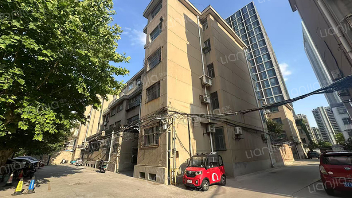 院校街小区外景图