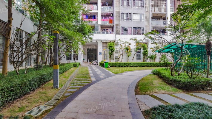 东莞深业御泉山房价怎么样深业御泉山房源户型图小区车位交通地址详情