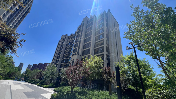 中海长安云锦外景图