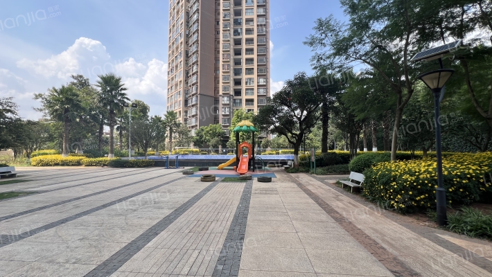 富春山居外景图