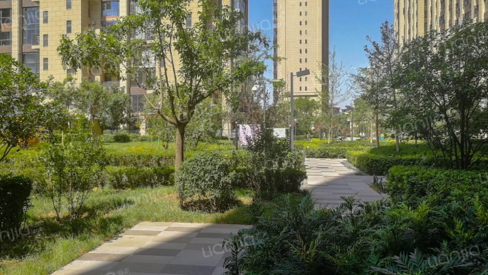 莱安逸珲外景图