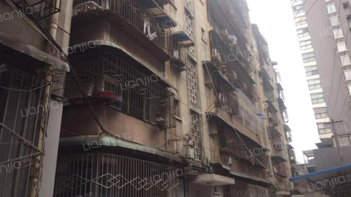 双栅子街49号外景图