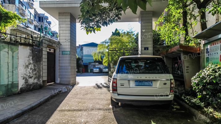 新雅堂公寓外景图