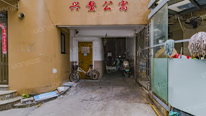 兴鳌公寓外景图