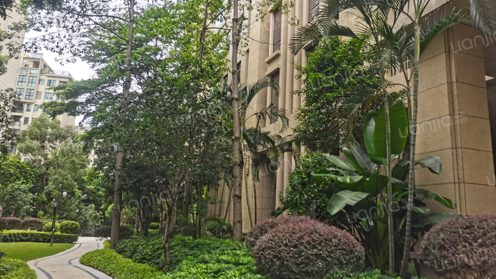 荣和公园尊府外景图